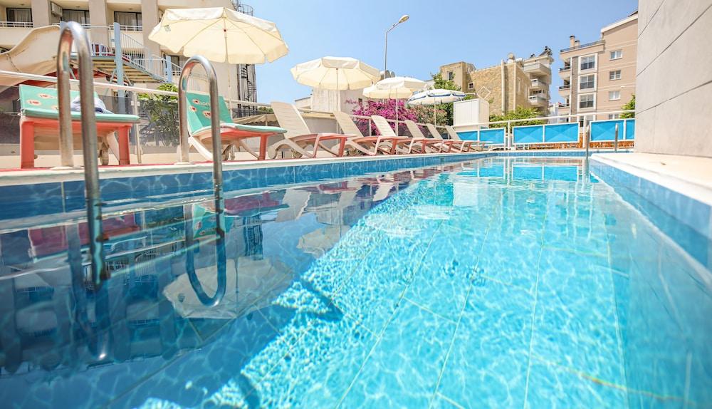 Delta Hotel Didim Luaran gambar