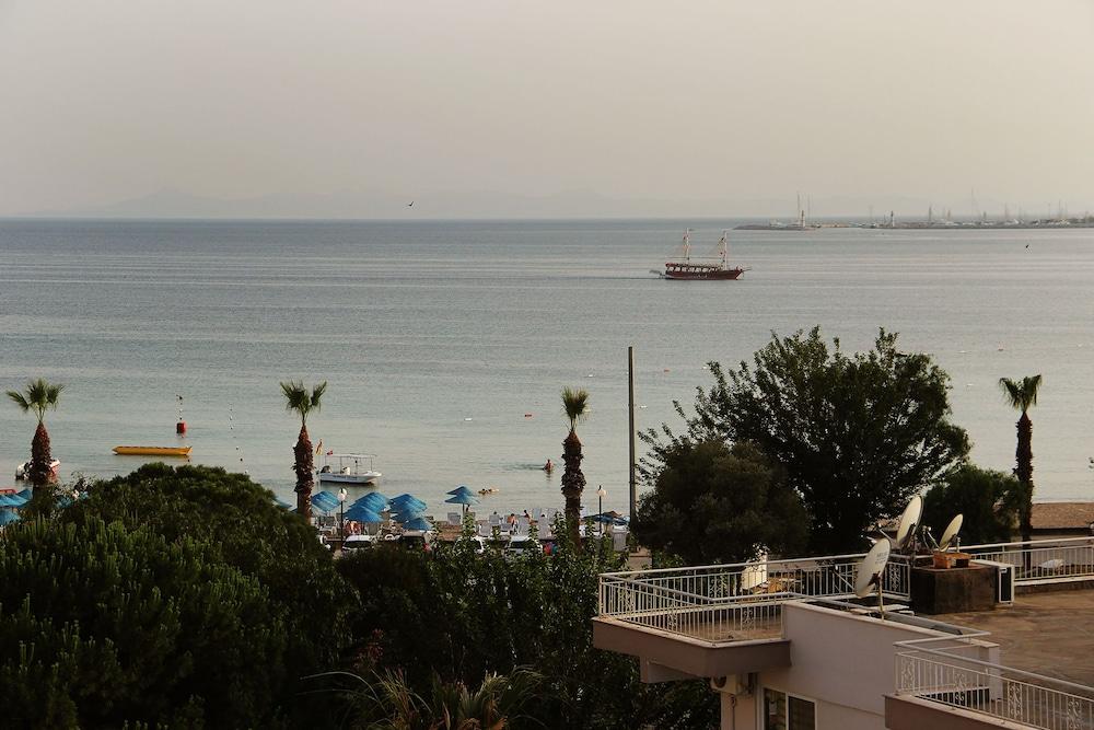 Delta Hotel Didim Luaran gambar